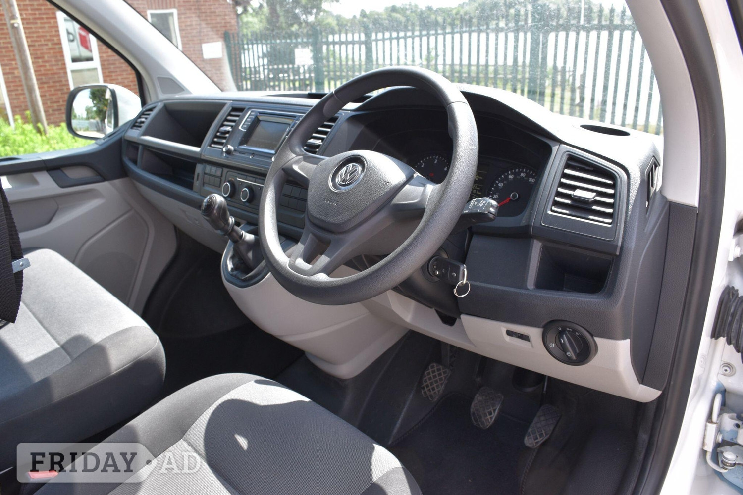 Volkswagen T6 Campervan 2016 - Motorhomes & Caravans in Reading