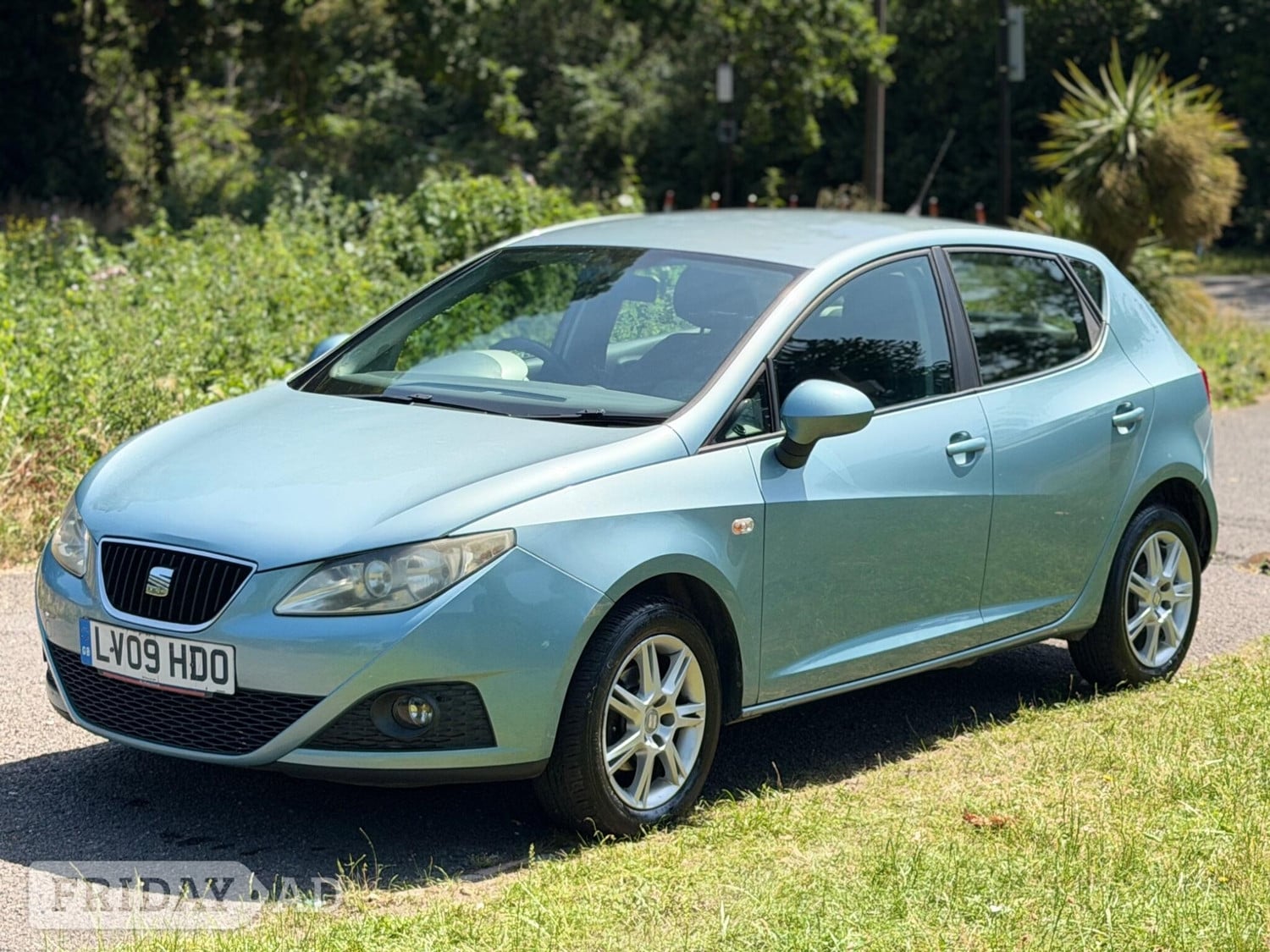 [ berth ]SEAT Ibiza