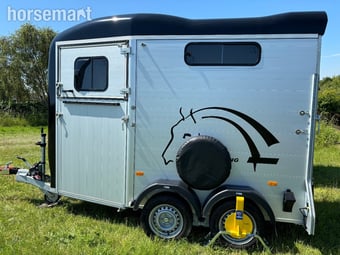 Cheval Liberte Touring One  Horse Trailer