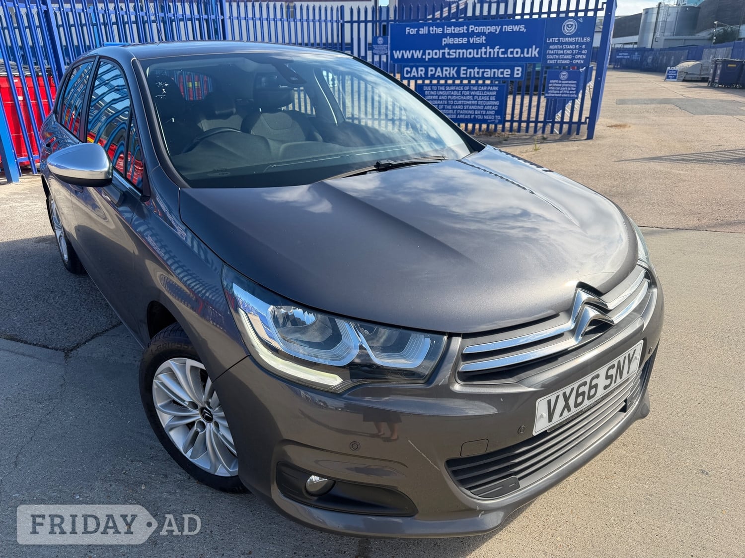 Citroen C4 2016 in Portsmouth