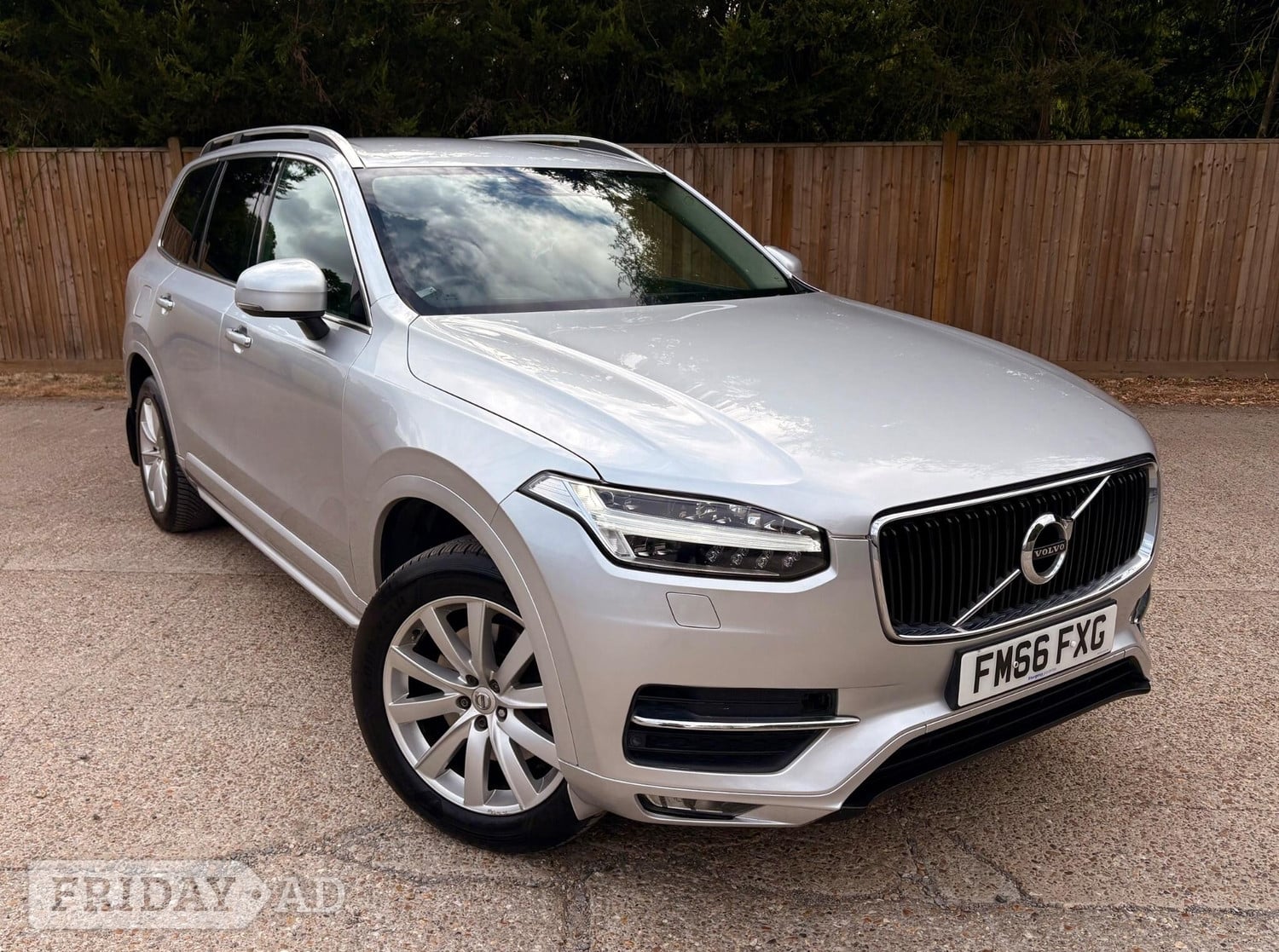 Volvo XC90 2016 in Tonbridge