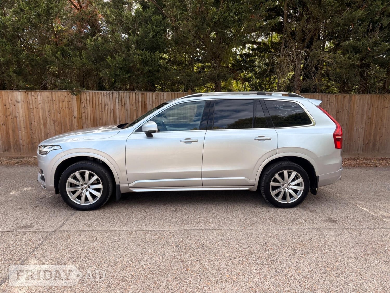 Volvo XC90 2016 - Cars in Tonbridge