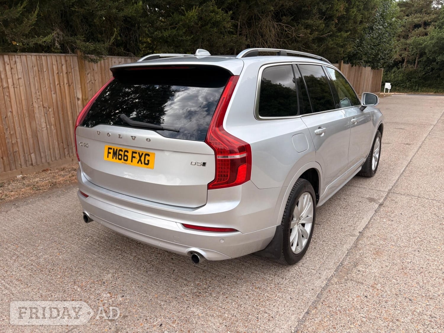 Volvo XC90 2016 - Cars