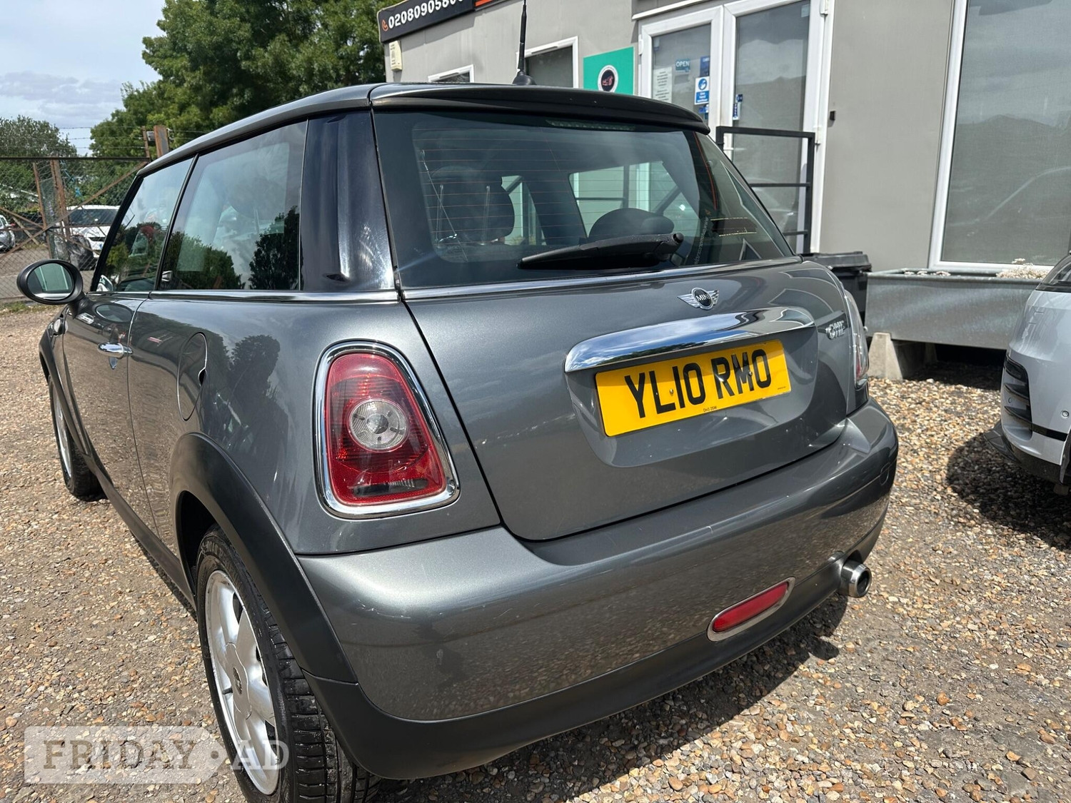 Mini Hatch 2010 - Cars in Sunbury-On-Thames
