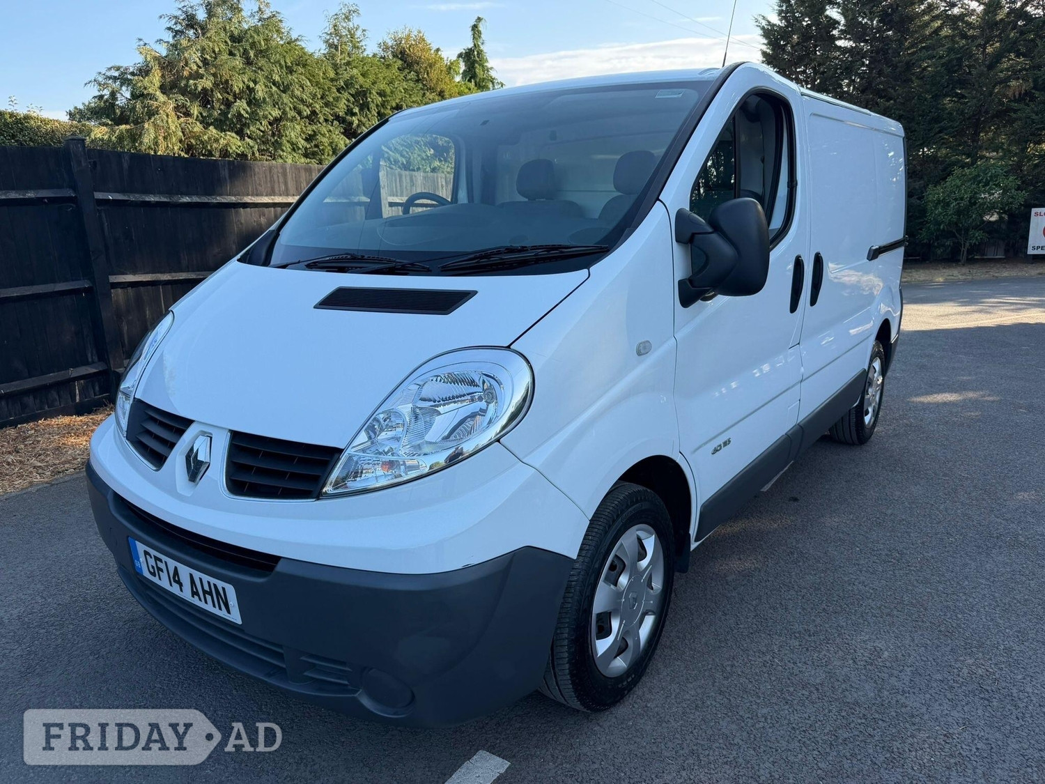 [ berth ]Renault Trafic