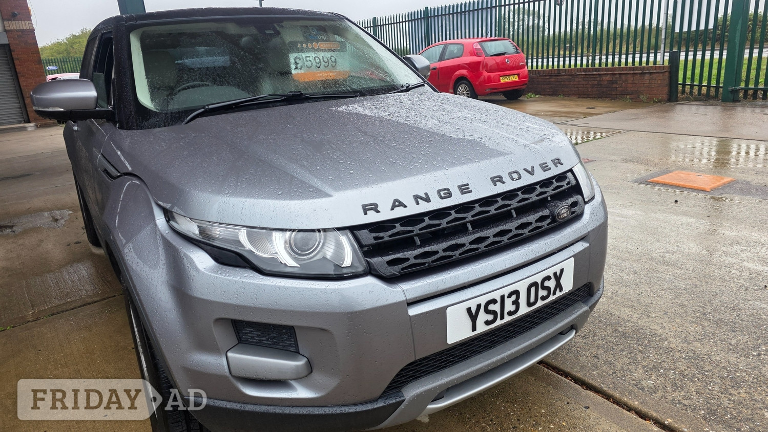 [ berth ]Land Rover Range Rover Evoque