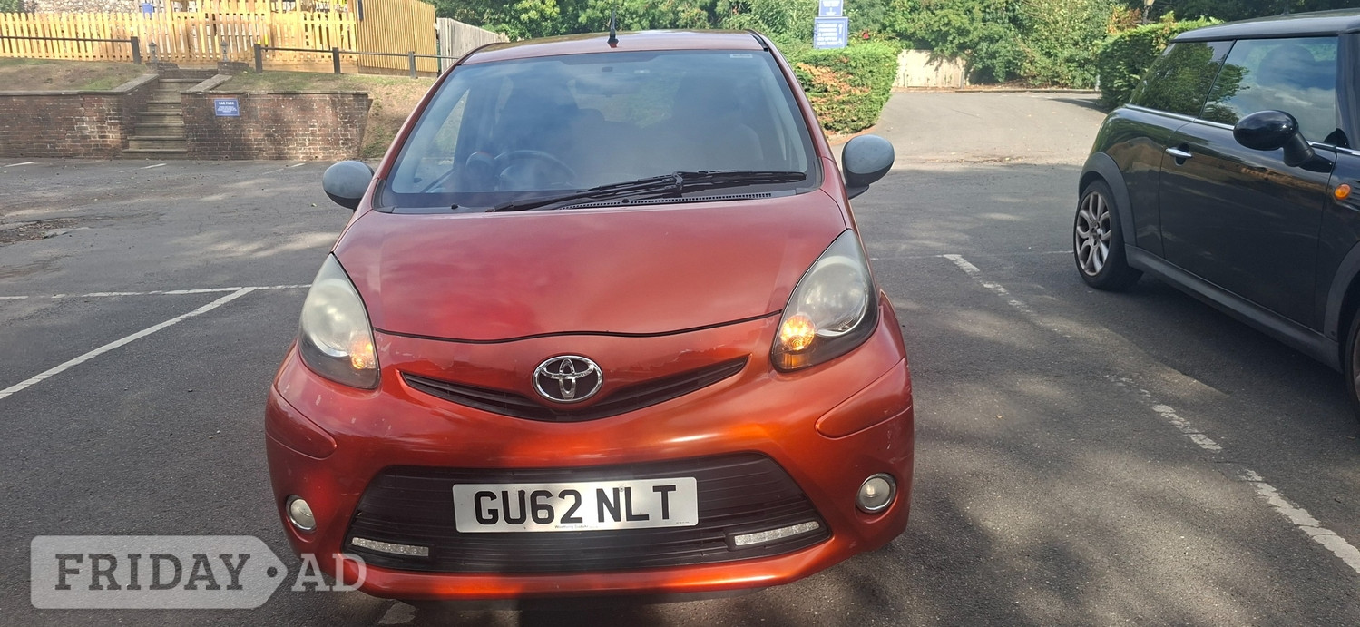 Toyota Aygo 2012 - Cars