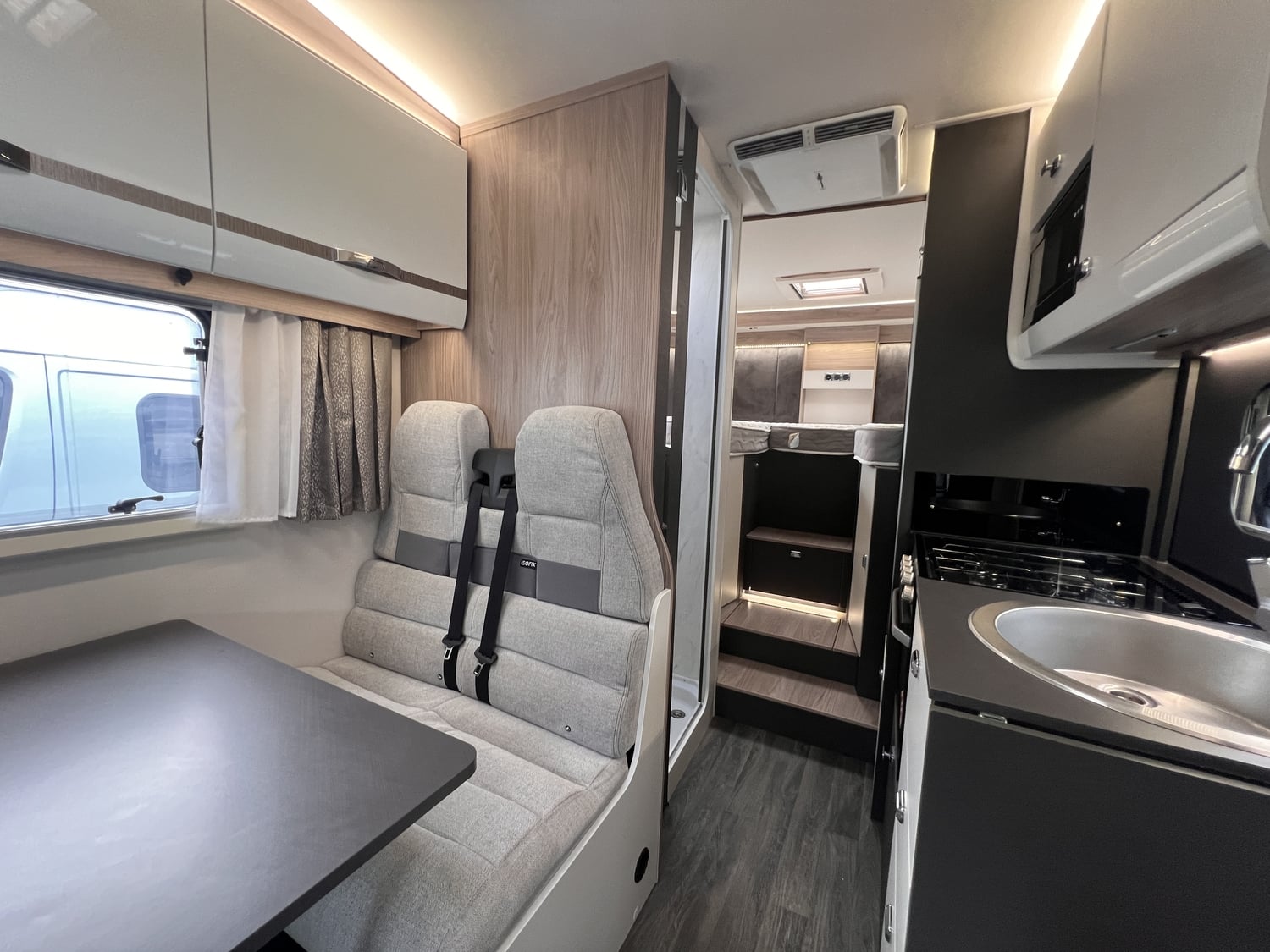 [5 berth ]Swift Voyager 485