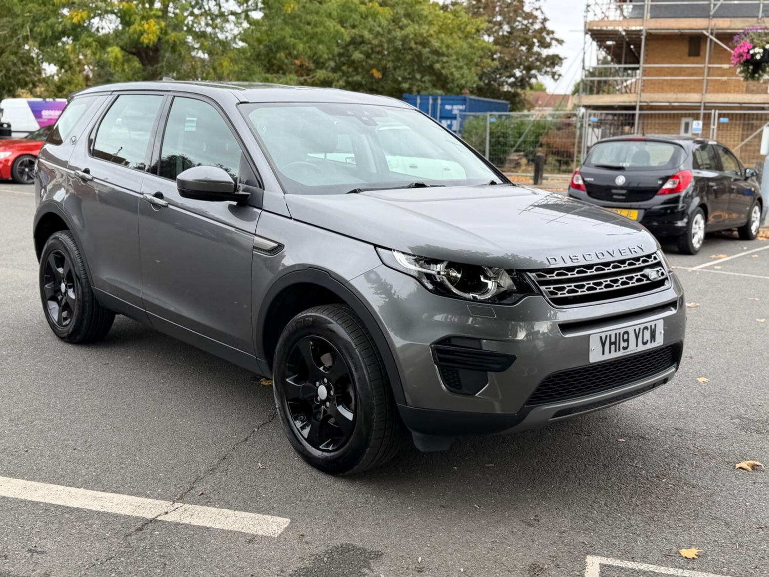 Land Rover Discovery Sport 2019 - Cars in Windsor
