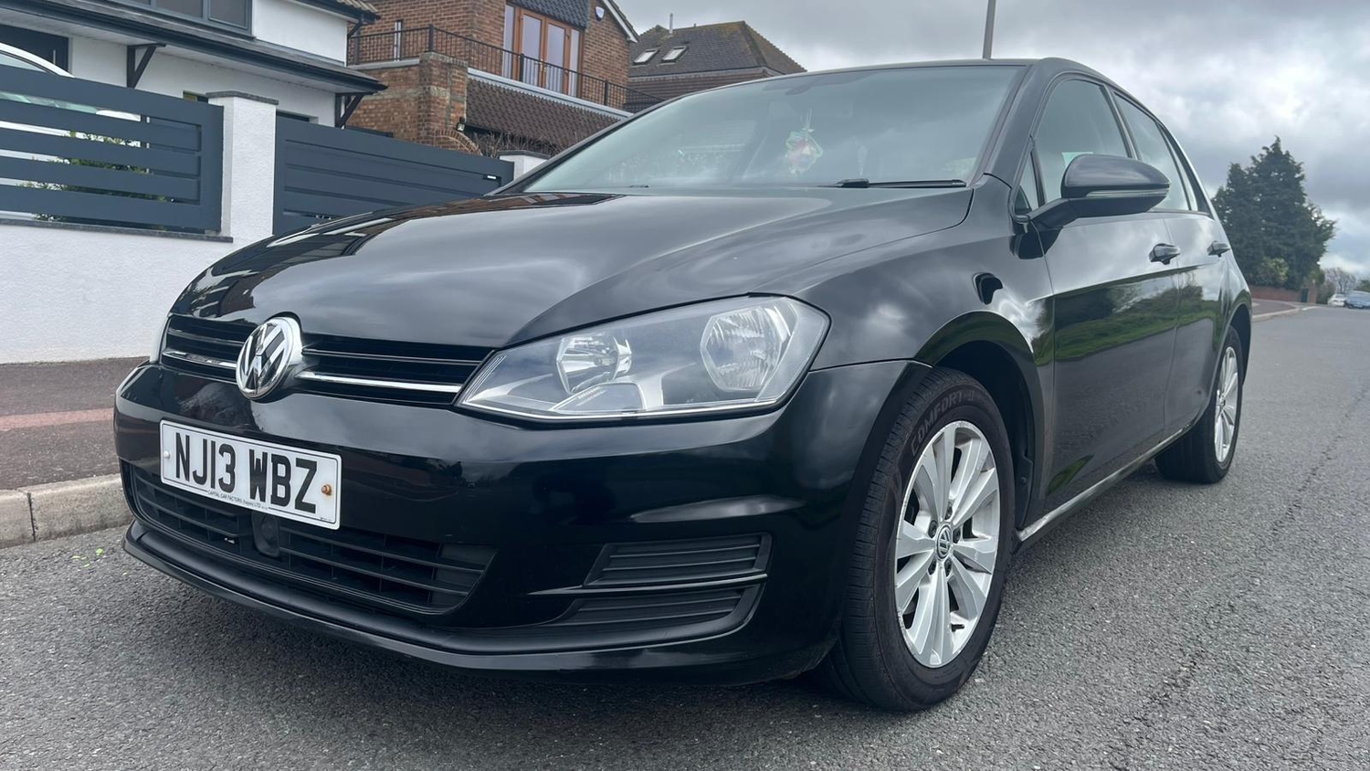 Volkswagen Golf 2013 - Cars in Chatham