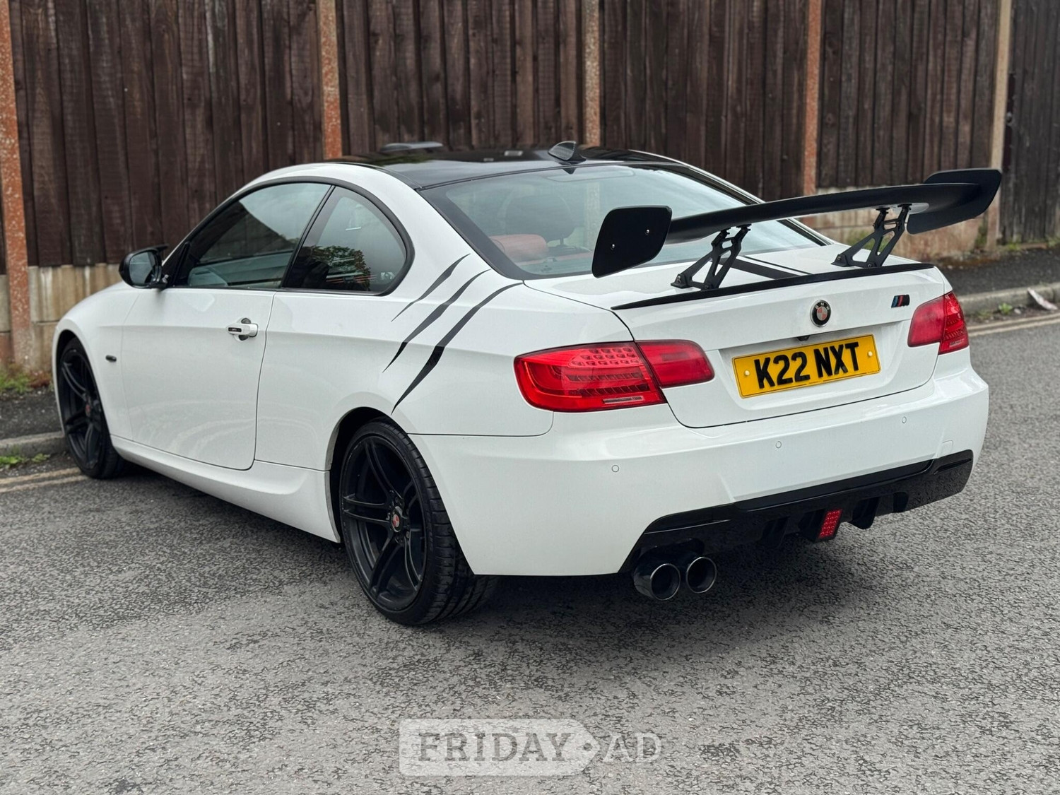 BMW 3 Series 2011 - Cars