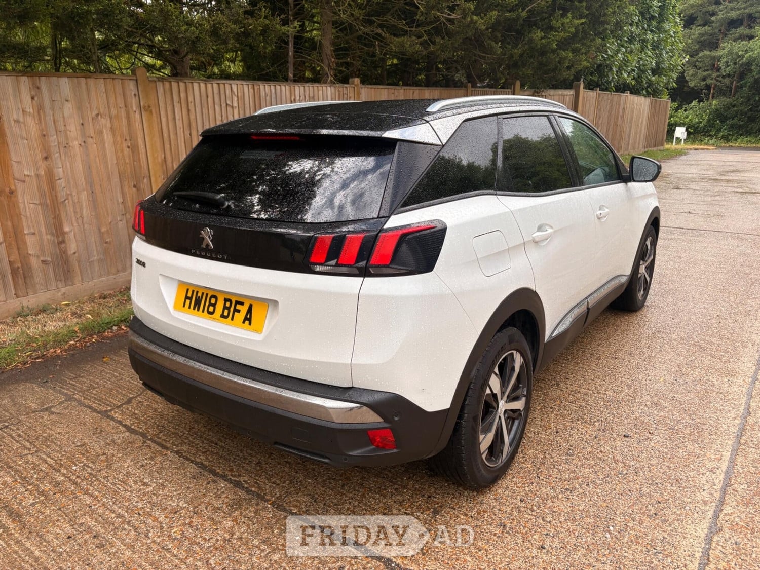 [ berth ]Peugeot 3008