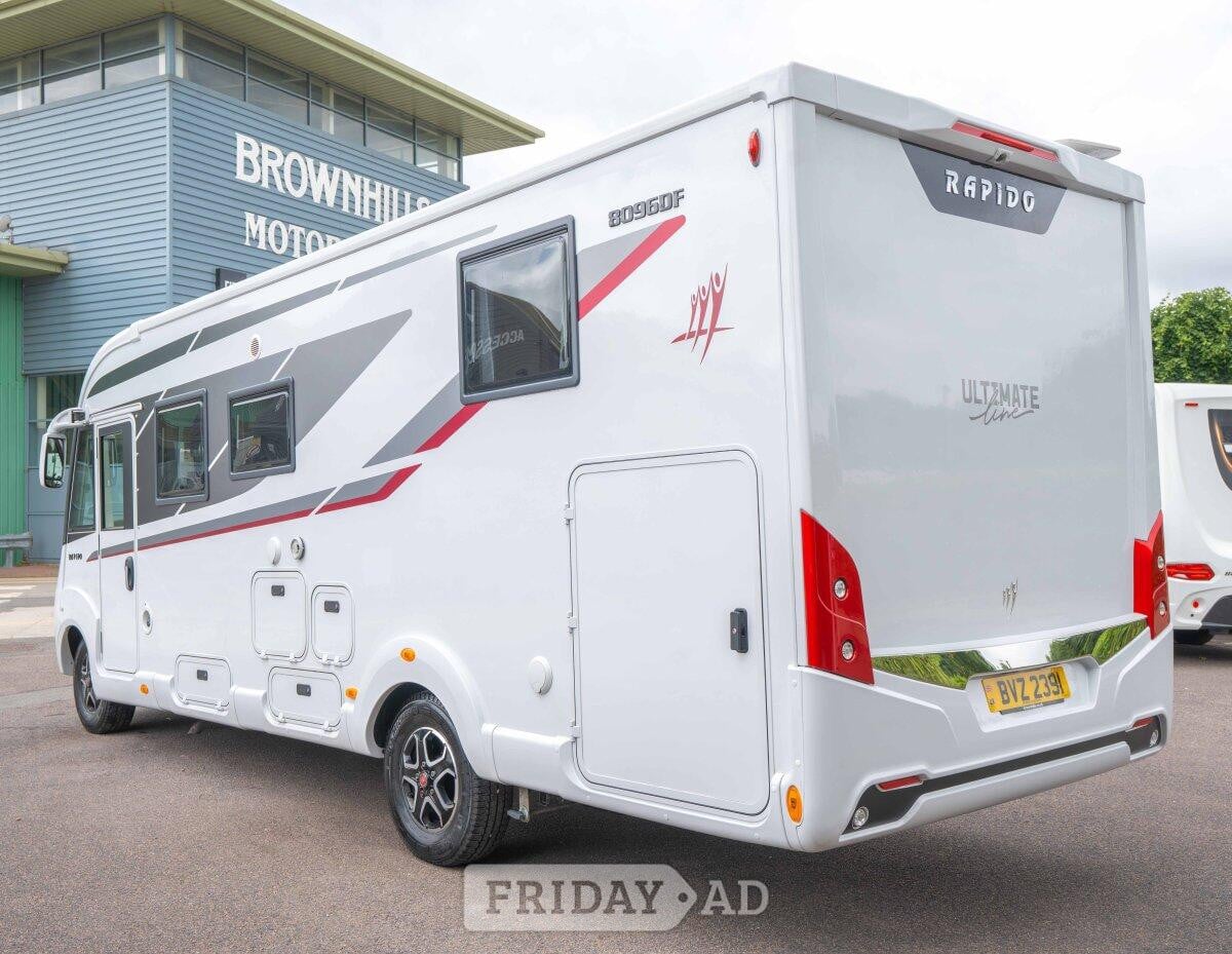 [4 berth ]Rapido 8096DF Ultimate Line 180BHP Auto Fiat 180BHP