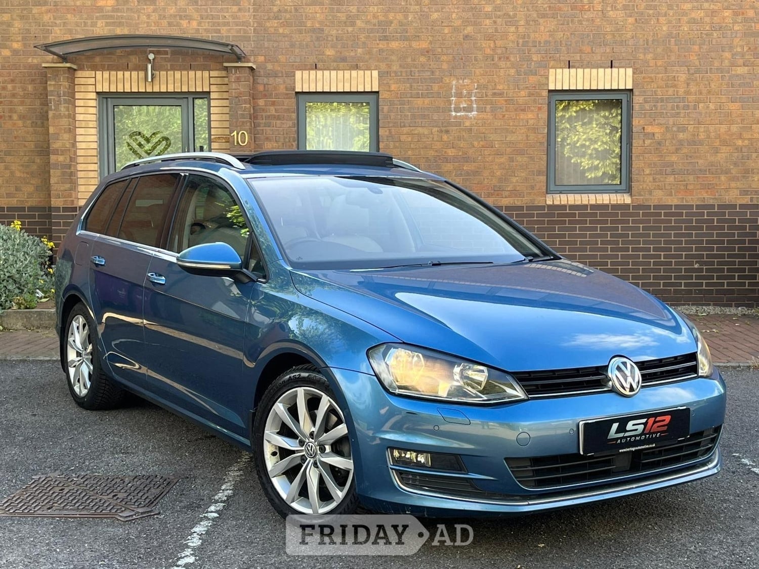 Volkswagen Golf 2014 in Leeds