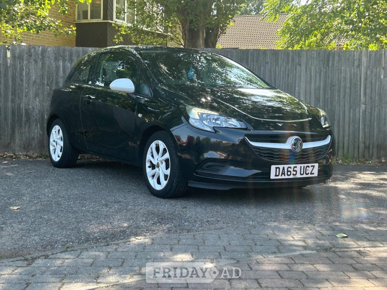 Vauxhall Corsa 2015 in St. Albans