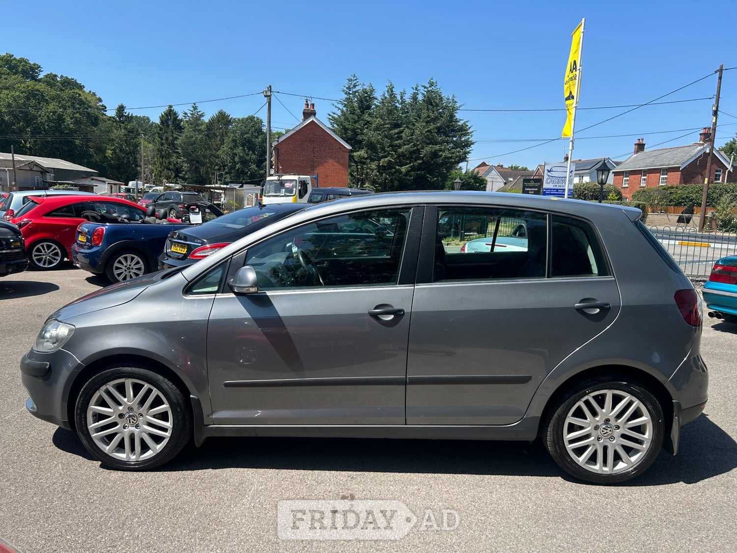 Volkswagen Golf Plus 2005 - Cars in Southampton