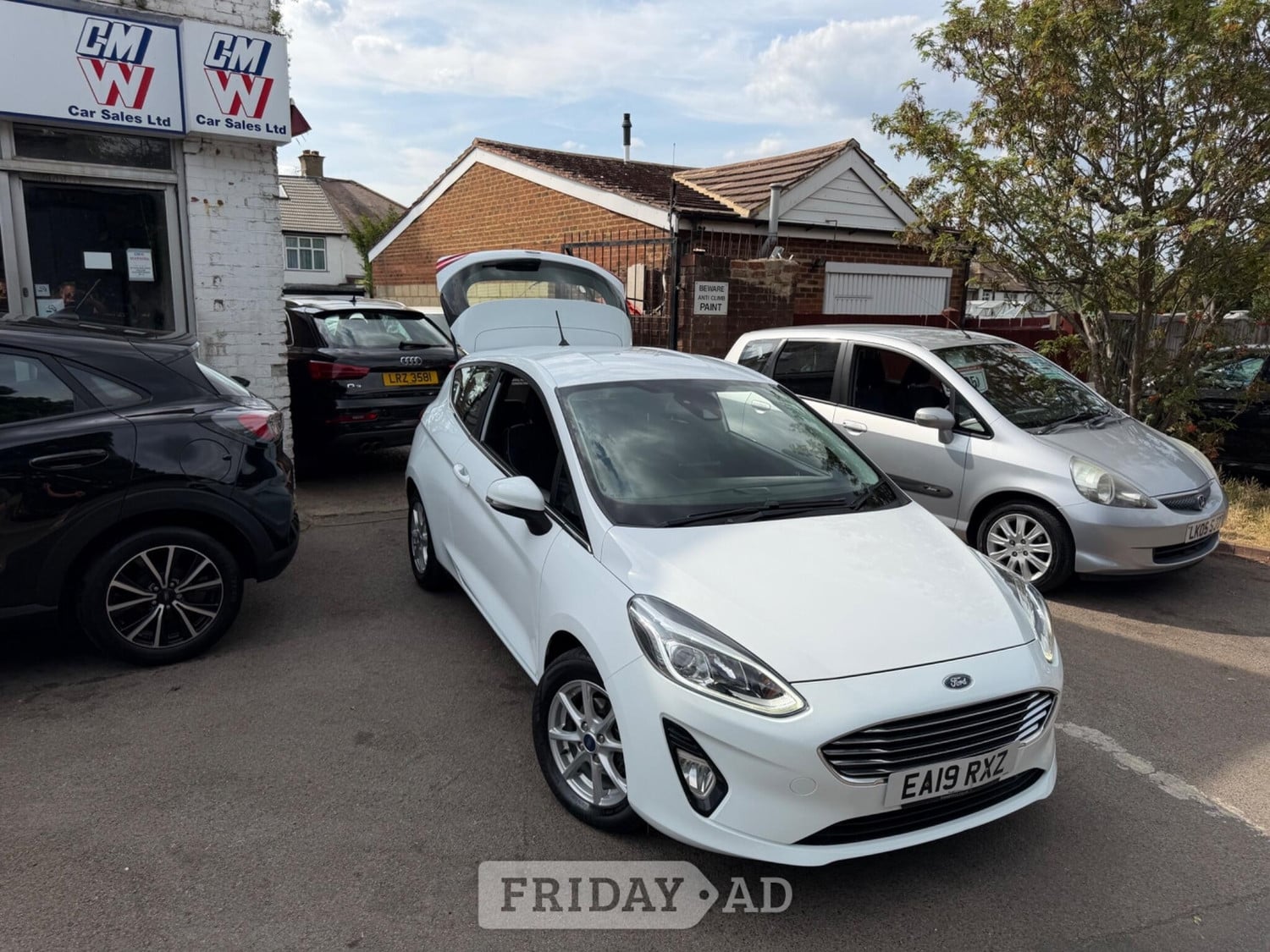 Ford Fiesta 2019 in Sutton