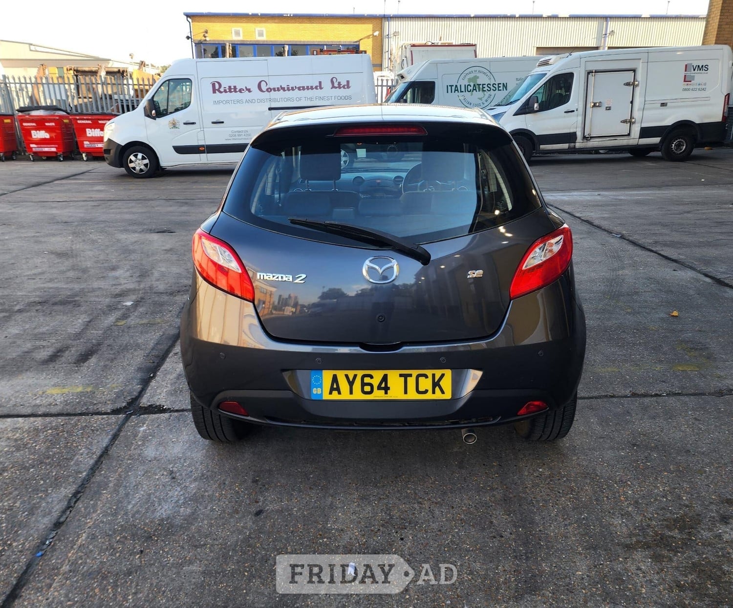 [ berth ]Mazda Mazda2