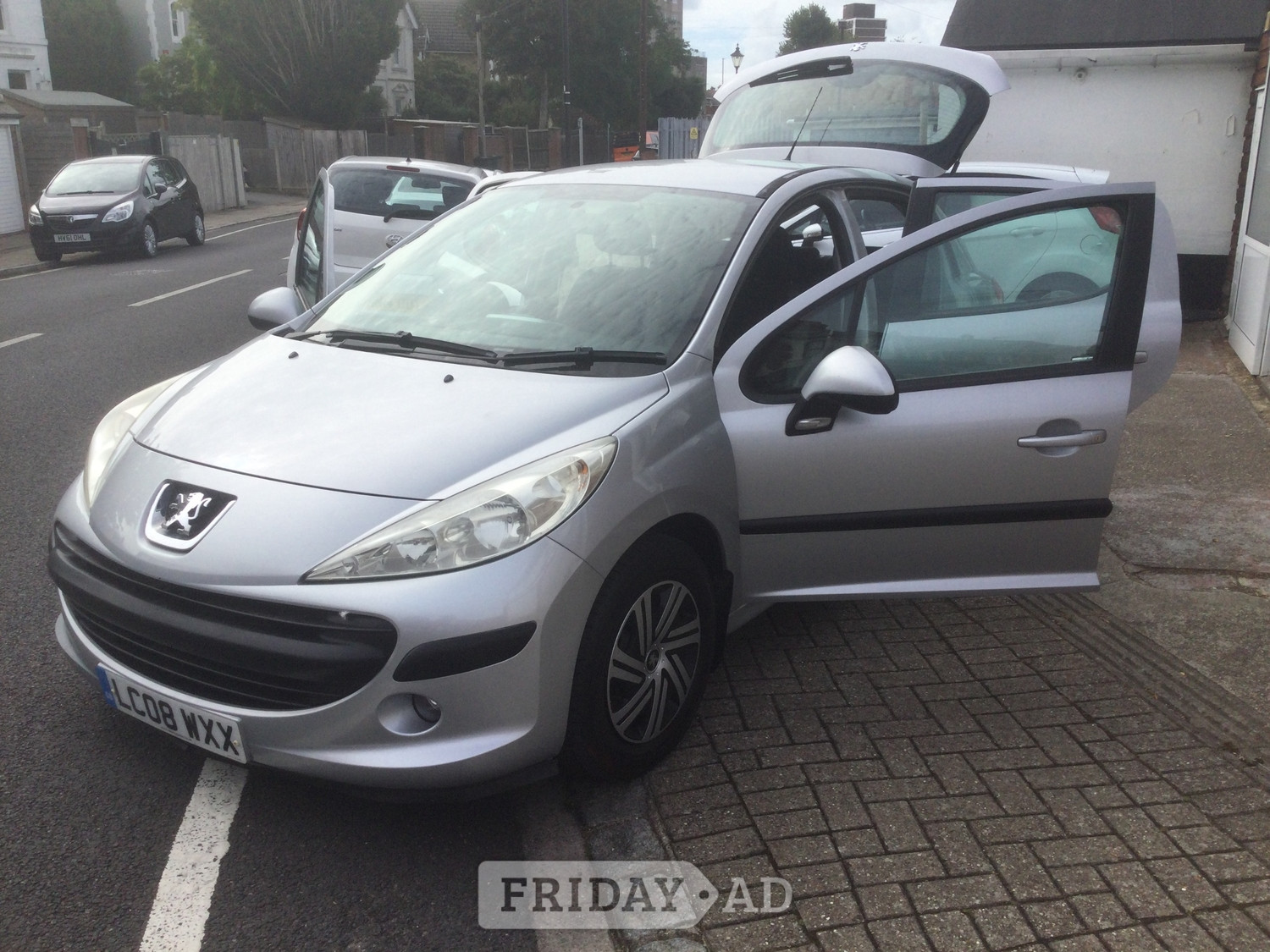 [ berth ]Peugeot 207