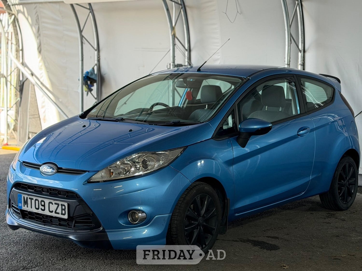 [ berth ]Ford Fiesta