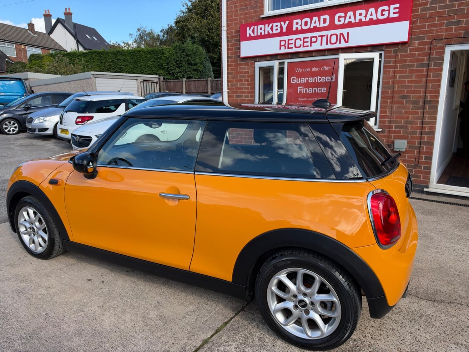 [ berth ]Mini Hatch