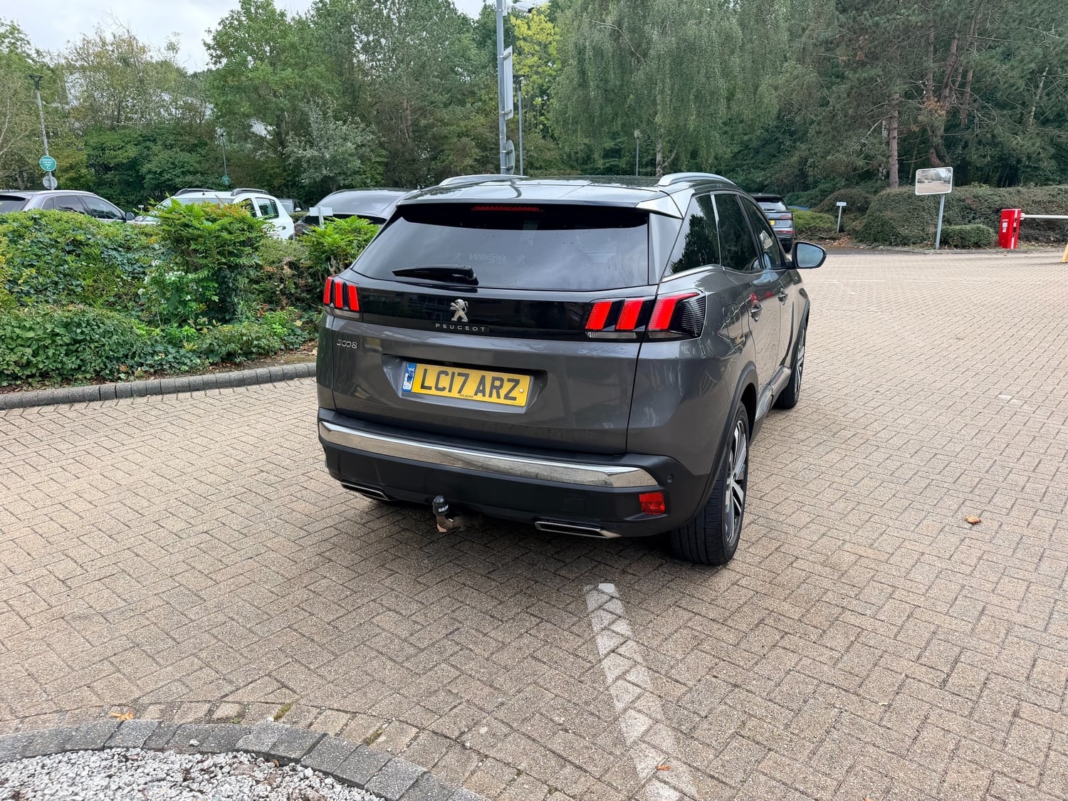 Peugeot 3008 2017 - Cars