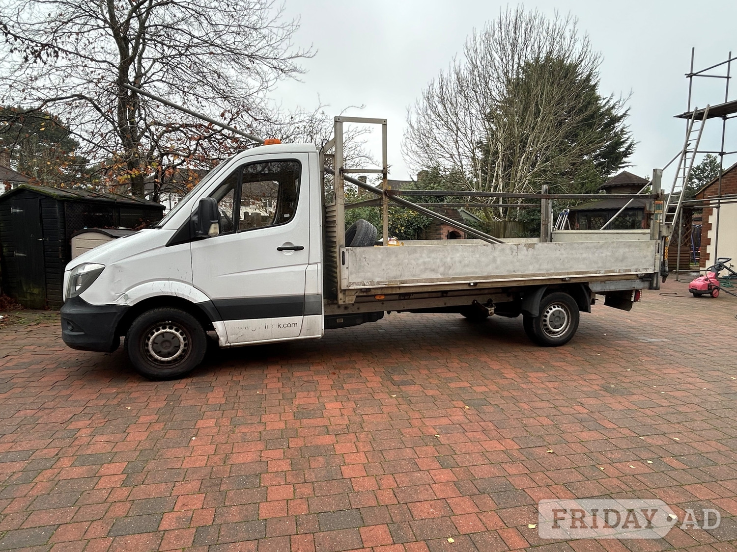 [ berth ]Mercedes-Benz Sprinter