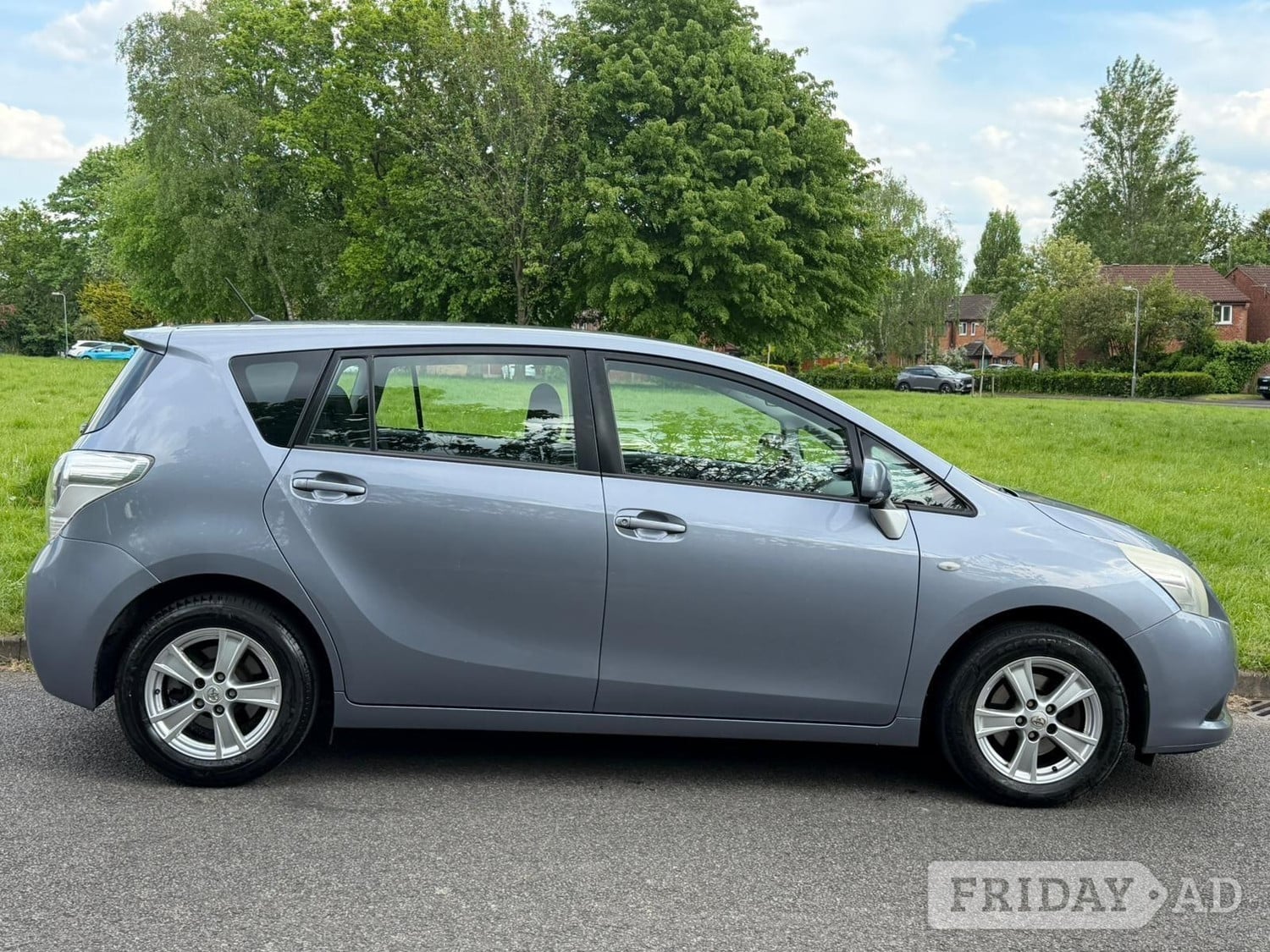 Toyota Verso 2010 - Cars in Birmingham