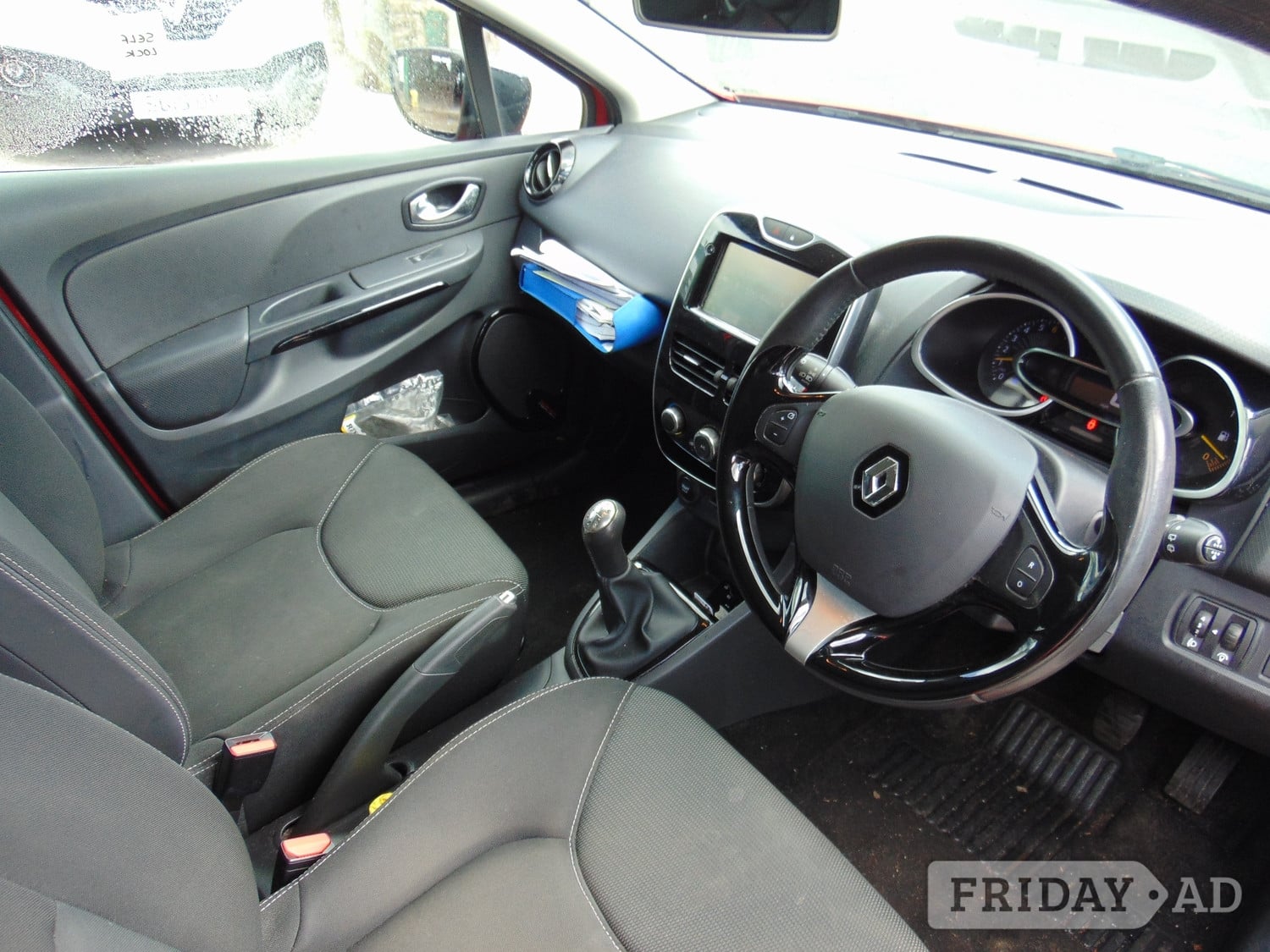 Renault Clio 2015 - Cars