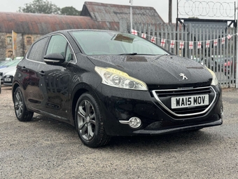 Peugeot 208 2015