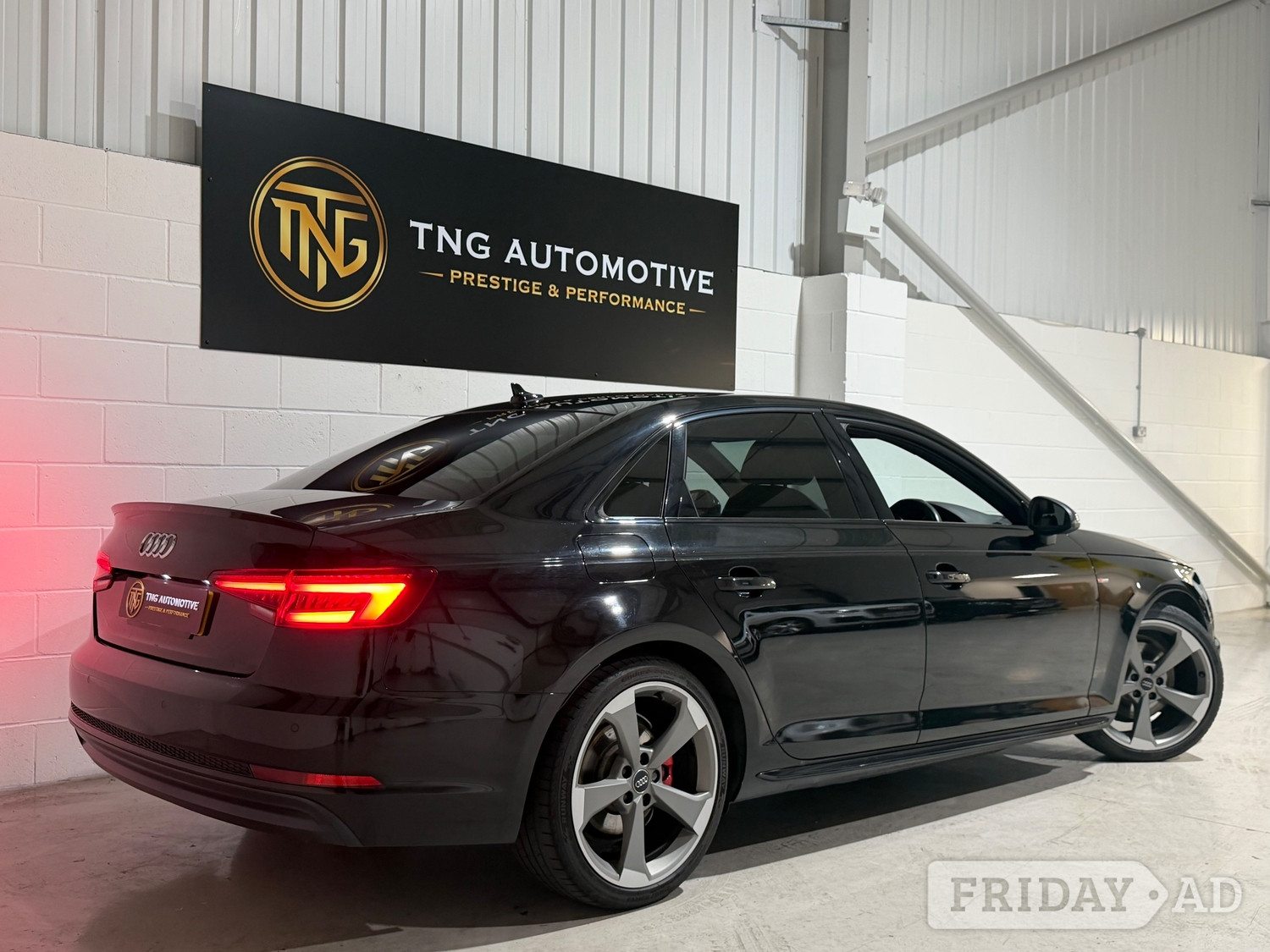 [ berth ]Audi A4