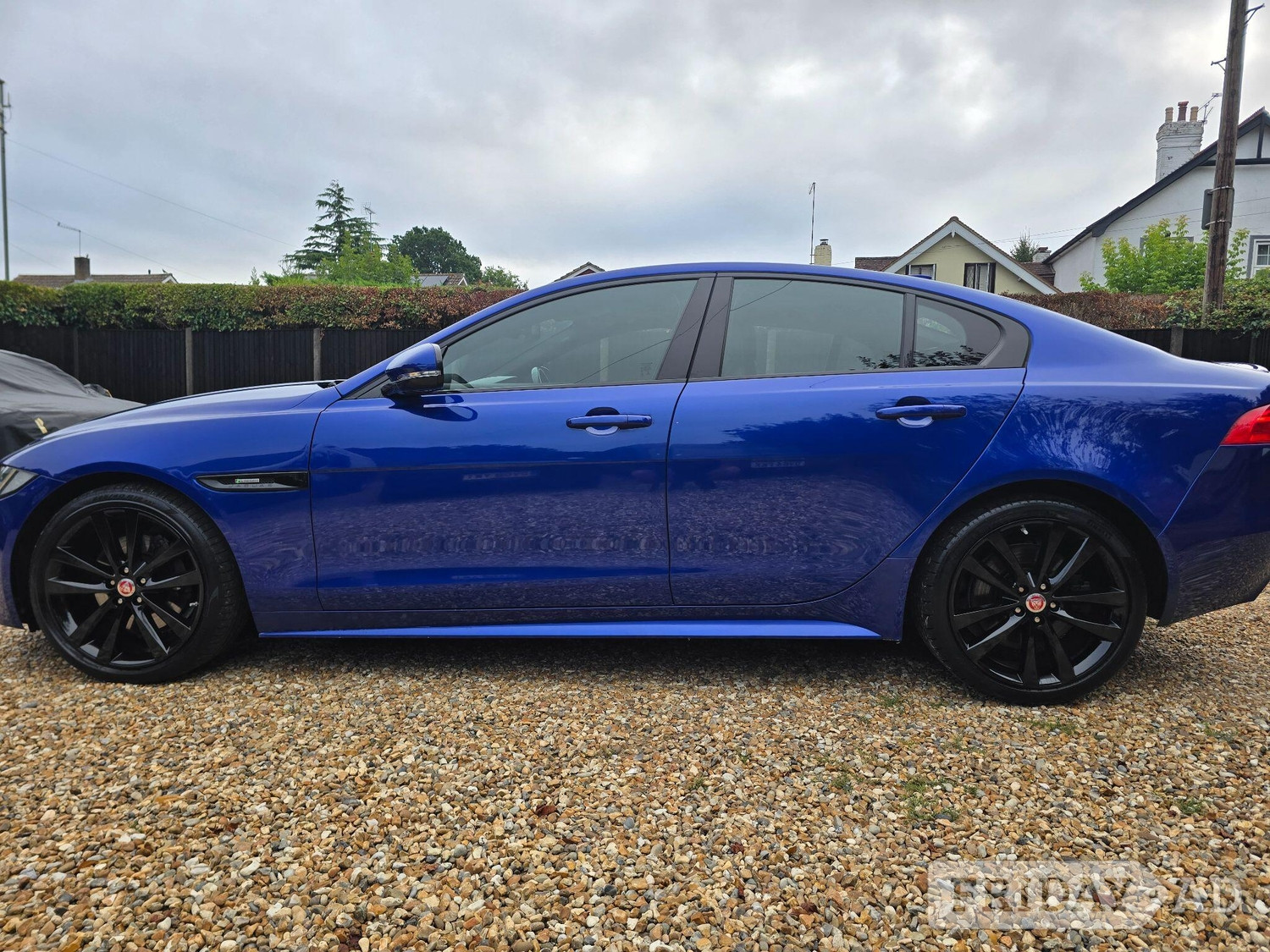 [ berth ]Jaguar XE