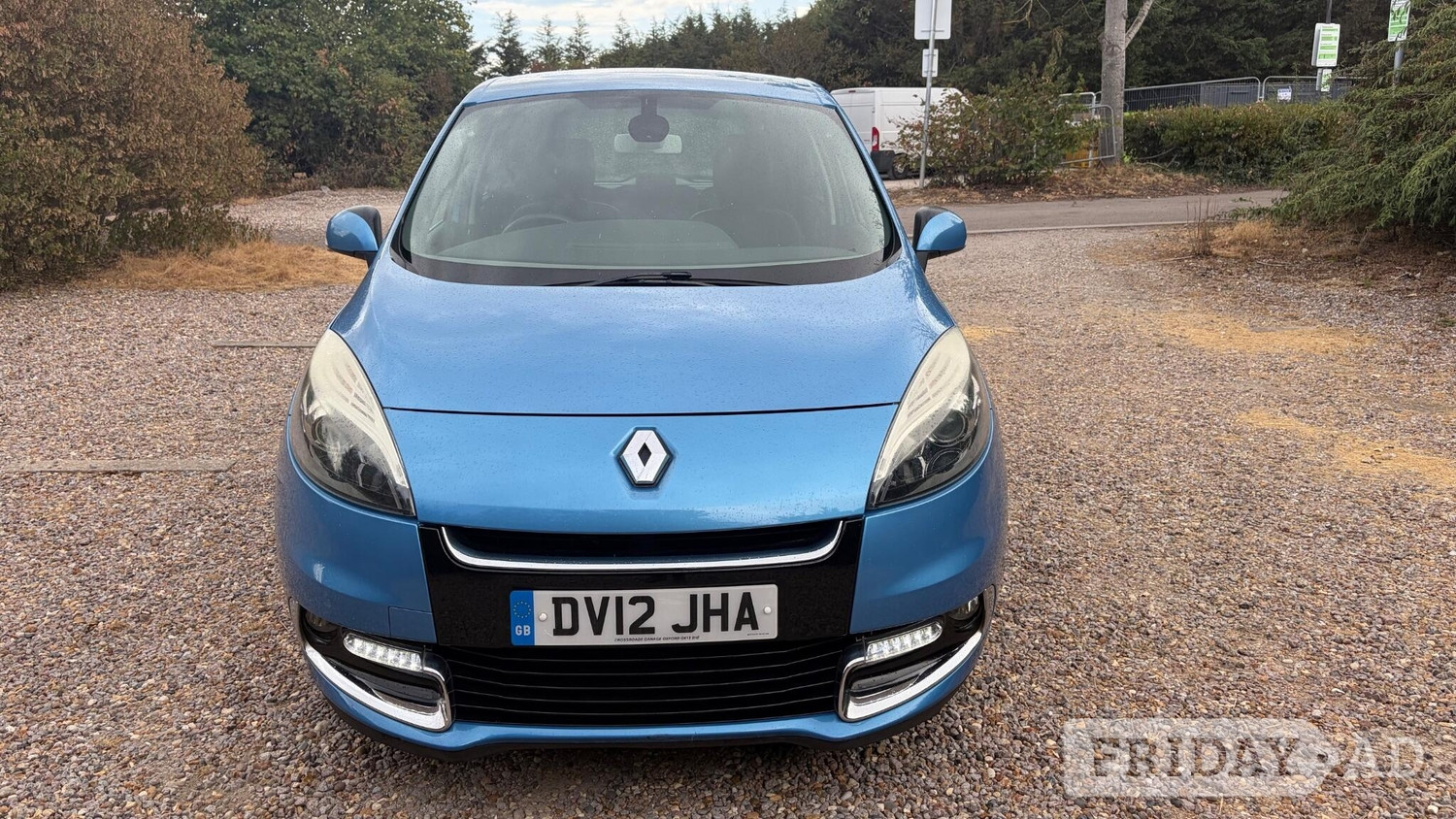 [ berth ]Renault Scenic