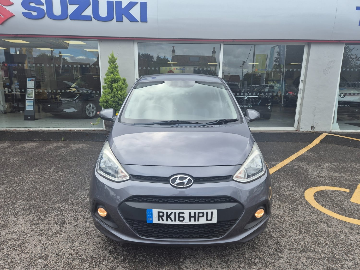 Hyundai i10 Aldershot