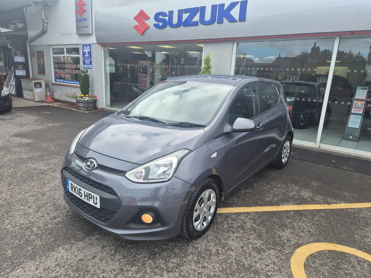 [ berth ]Hyundai i10