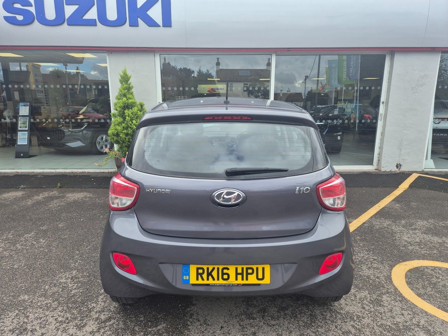 Hyundai i10 2016 - Cars