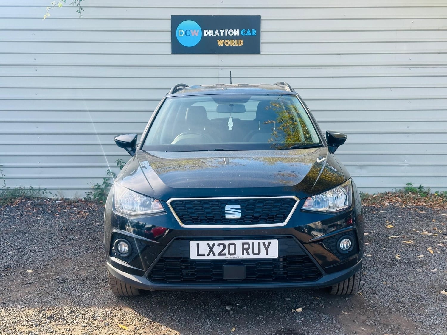 [ berth ]SEAT Arona