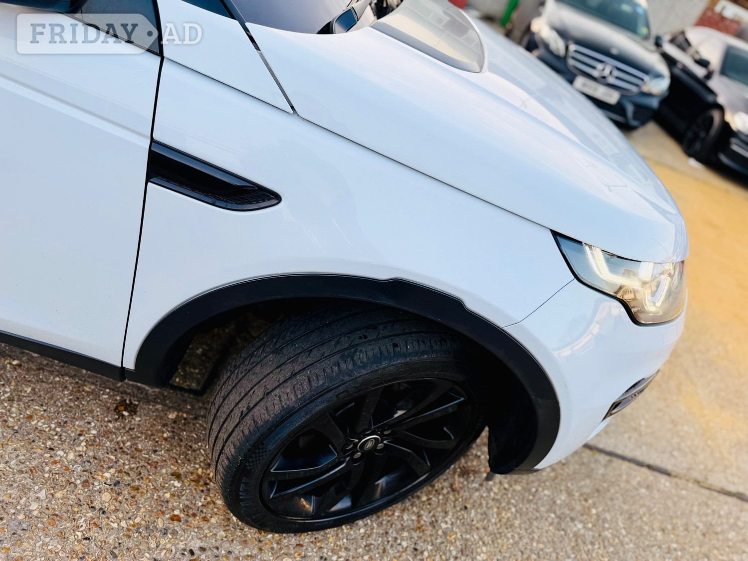 Land Rover Discovery Sport 2017 - Cars
