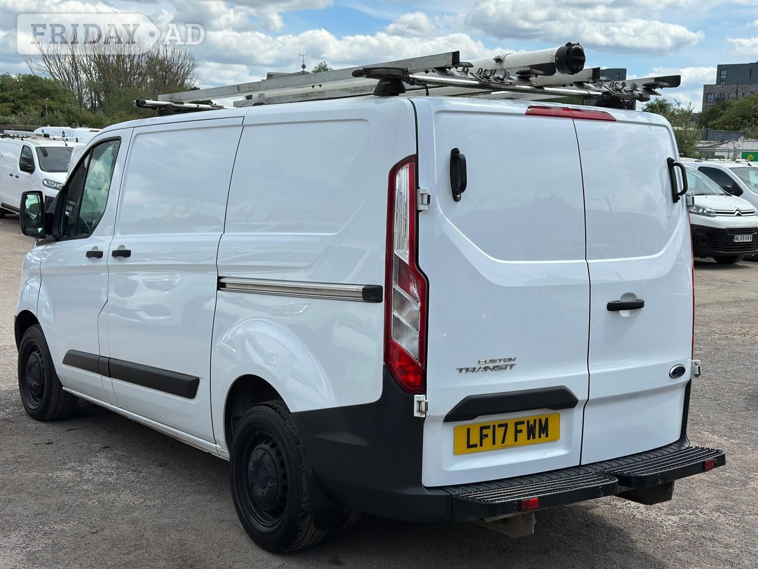 Ford Transit Custom 2017 - Vans & Commercial Vehicles