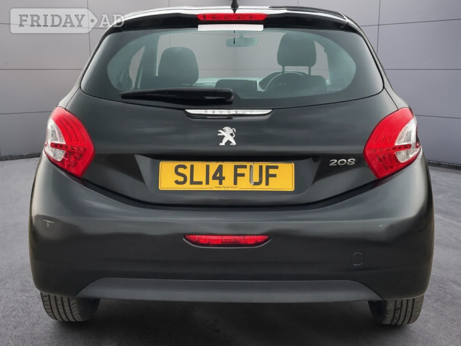 [ berth ]Peugeot 208