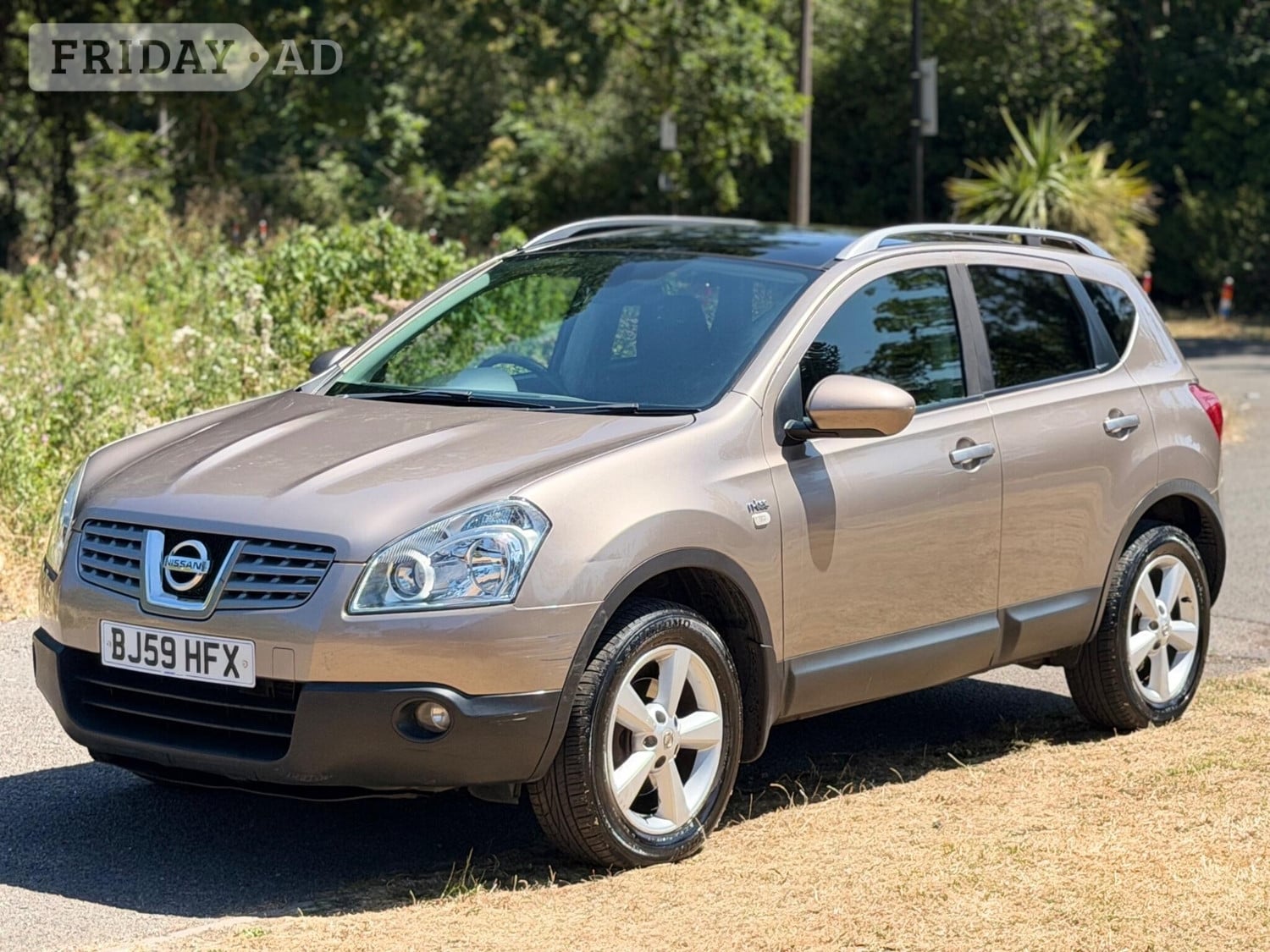 Nissan Qashqai 2009 - Cars in Slough