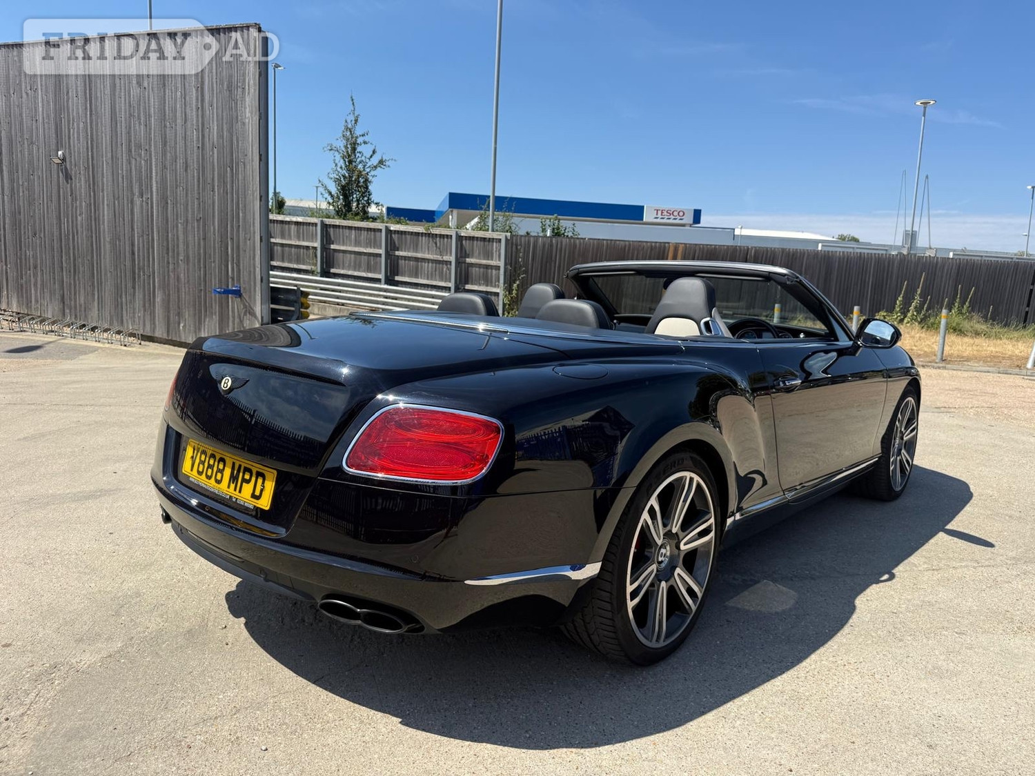 [ berth ]Bentley Continental
