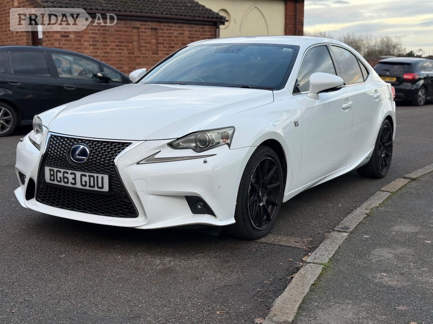 Lexus IS 2013 - Cars