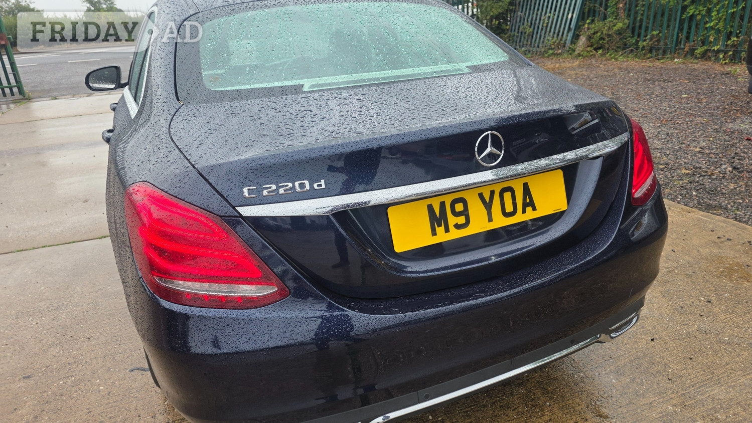 Mercedes-Benz C Class 2016 in Atherstone