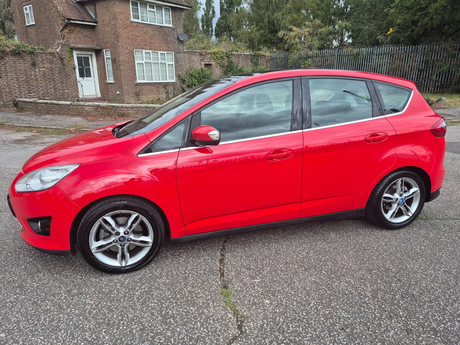 Ford C-MAX 2013 - Cars in Southampton