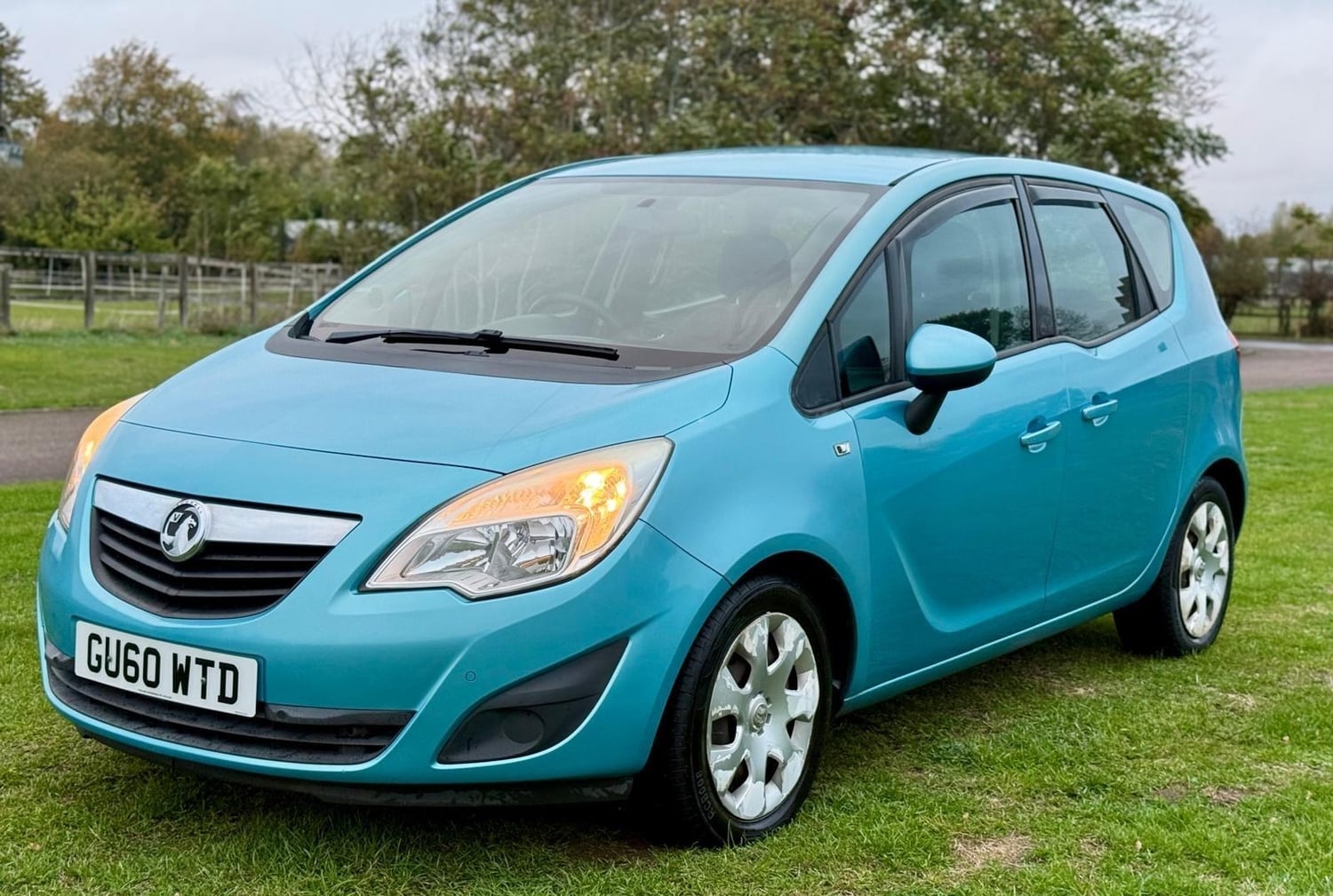 Vauxhall Meriva Bedford