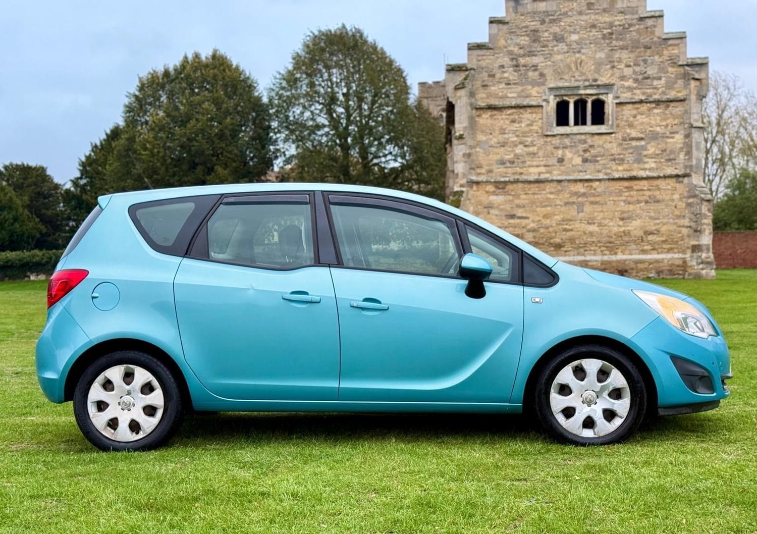 [ berth ]Vauxhall Meriva