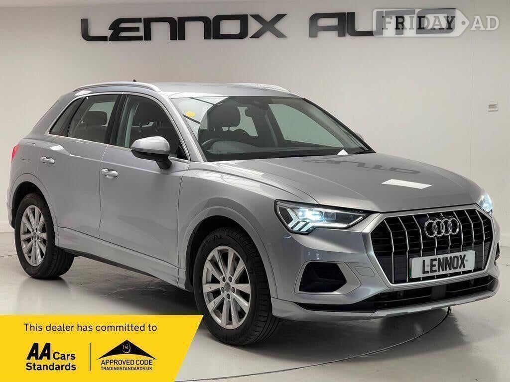 Audi Q3 2019 in Brent