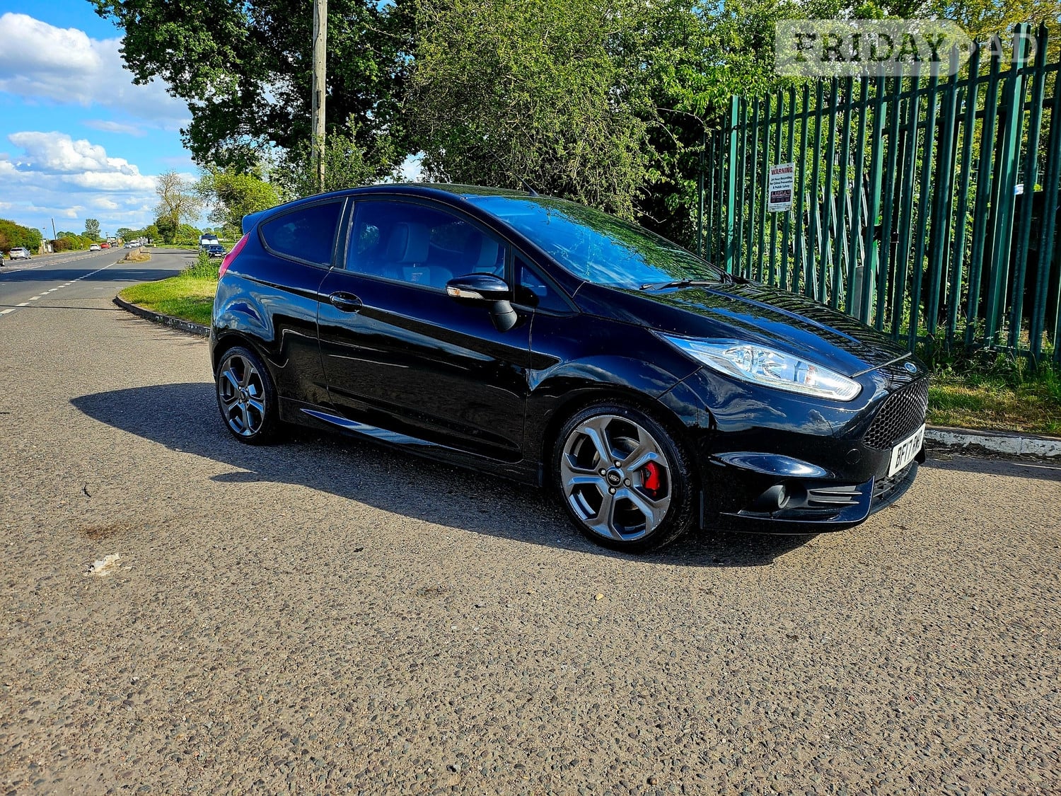 [ berth ]Ford Fiesta