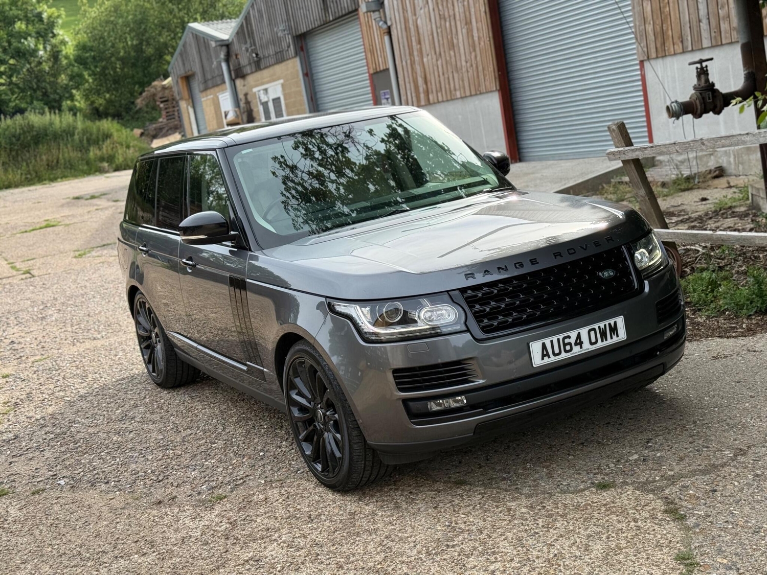 [ berth ]Land Rover Range Rover